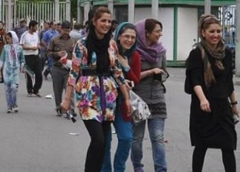 Women's violation of dress code considered a crime