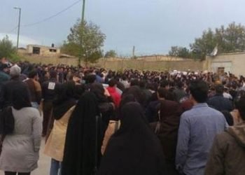Extensive protests to the death of a young woma