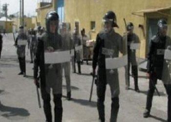 Security guards raid women's ward in Evin