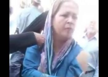 Security forces clash with women in Mashhad, tear their clothes