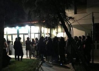 Girl students sent out of Tehran U dormitory