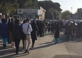 Women nurses protest; nursing community in a volatile state