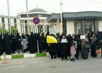 Women teachers in protest, every day