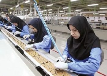 Women disappear in high-level management posts