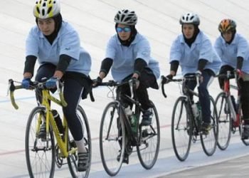 Fresh warnings against women’s bicycling