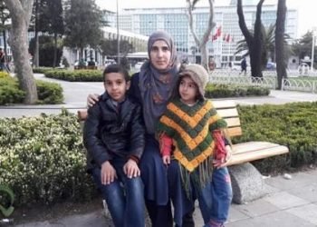 Wife, two children of Kurdish activist arrested