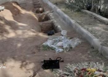 Mothers seeking justice protest against the destruction of Khavaran