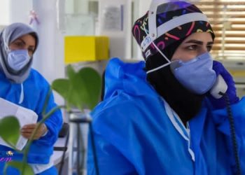 80,000 Iranian nurses infected with COVID-19 in 14 months