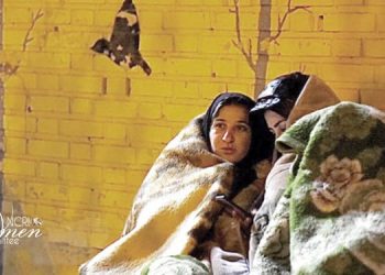A week after the earthquake, Khoy residents remain stranded