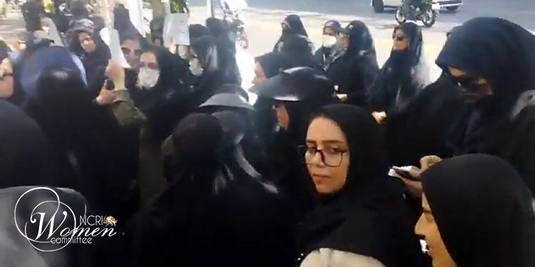 Retired Teachers and Literacy Movement Instructors Hold Protests