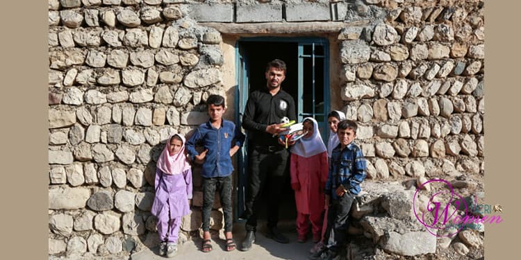 Broken Schools, Defiant Students: Iran Kicks Off a New Academic Year