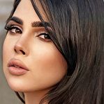 Sayna Nezamdoust Sayna Nezamdoust