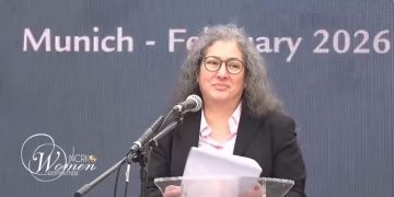 Maryam Manouchehri: Both monarchical and religious dictatorships mean repression, lack of freedom, and exploitation