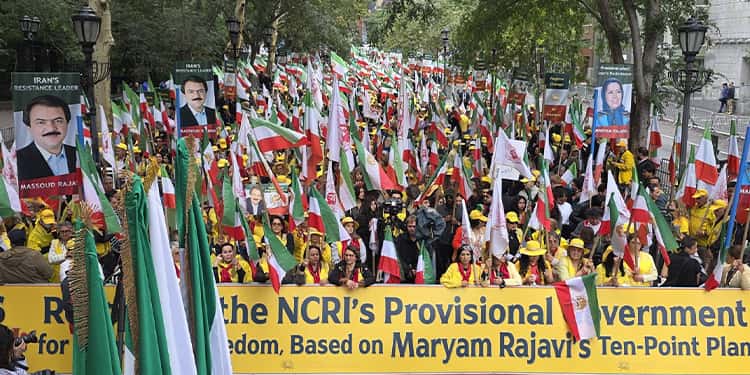 Thousands Gather Outside the UN to Demand Accountability and Democratic Change in Iran